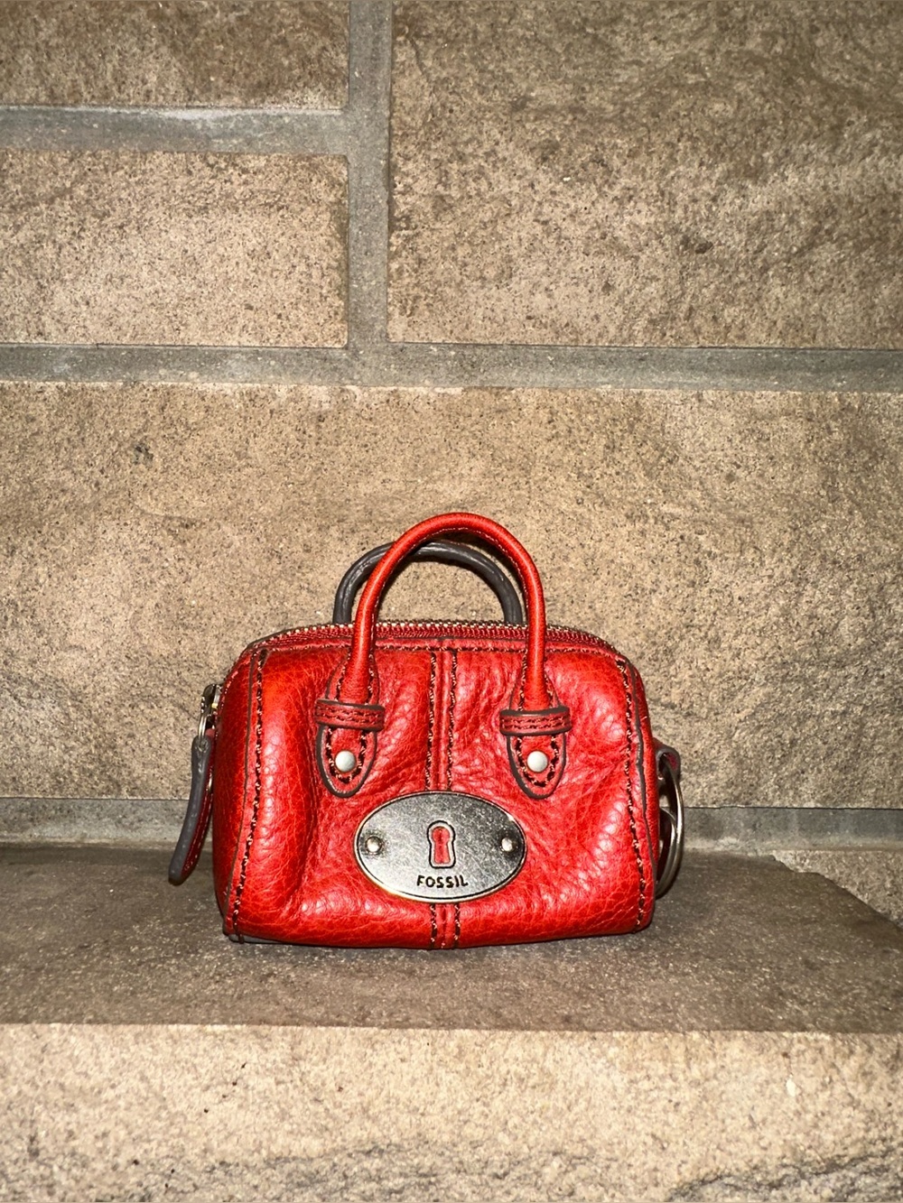 Vintage Fossil Maddox miniature satchel keyring coin purse red leather